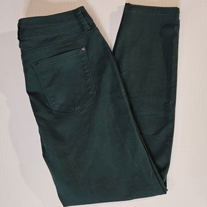 Womens/Juniors size 8/29- Green jeggings